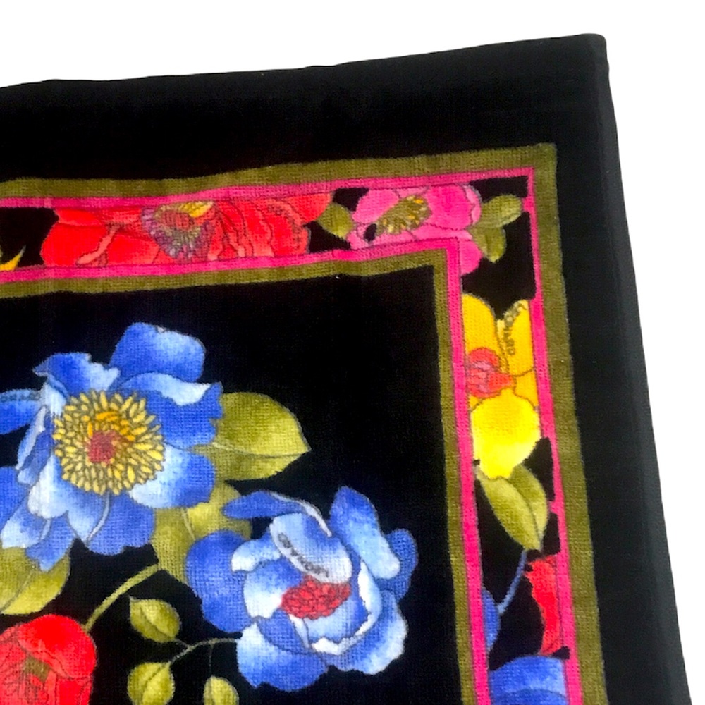NWOT Authentic Floral Towel set - Picture 5 of 12